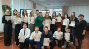 Вручение свидетельств о профессии школьникам, успешно освоившим программу 